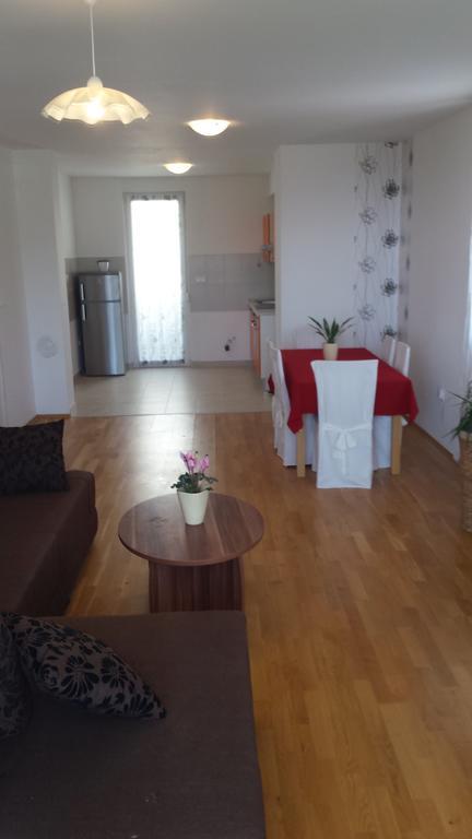 Apartment Kristijan Makarska Room photo